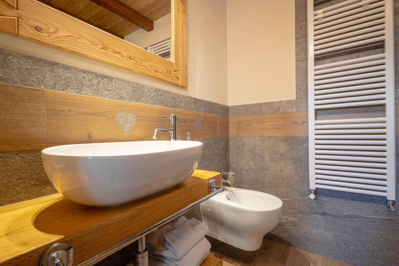 Eco Dimora Baltea - Affittacamere Al Verde Villaggio Di Rumiod サン・ピエール エクステリア 写真