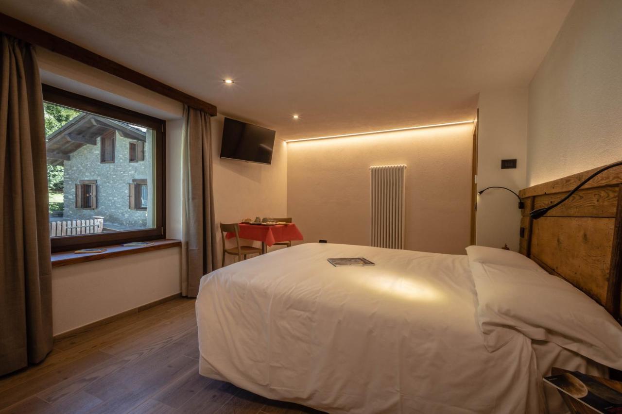 Eco Dimora Baltea - Affittacamere Al Verde Villaggio Di Rumiod サン・ピエール エクステリア 写真